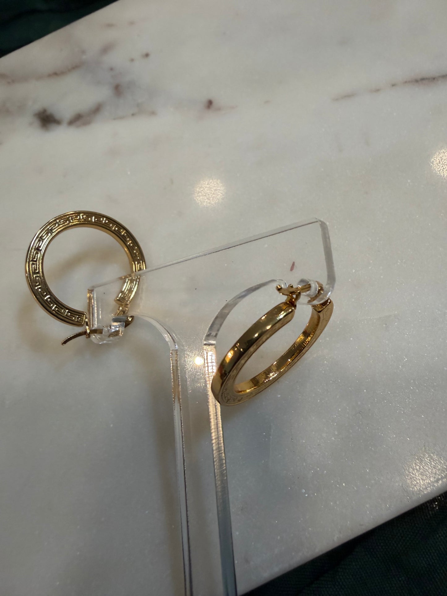 Auri hoop earrings