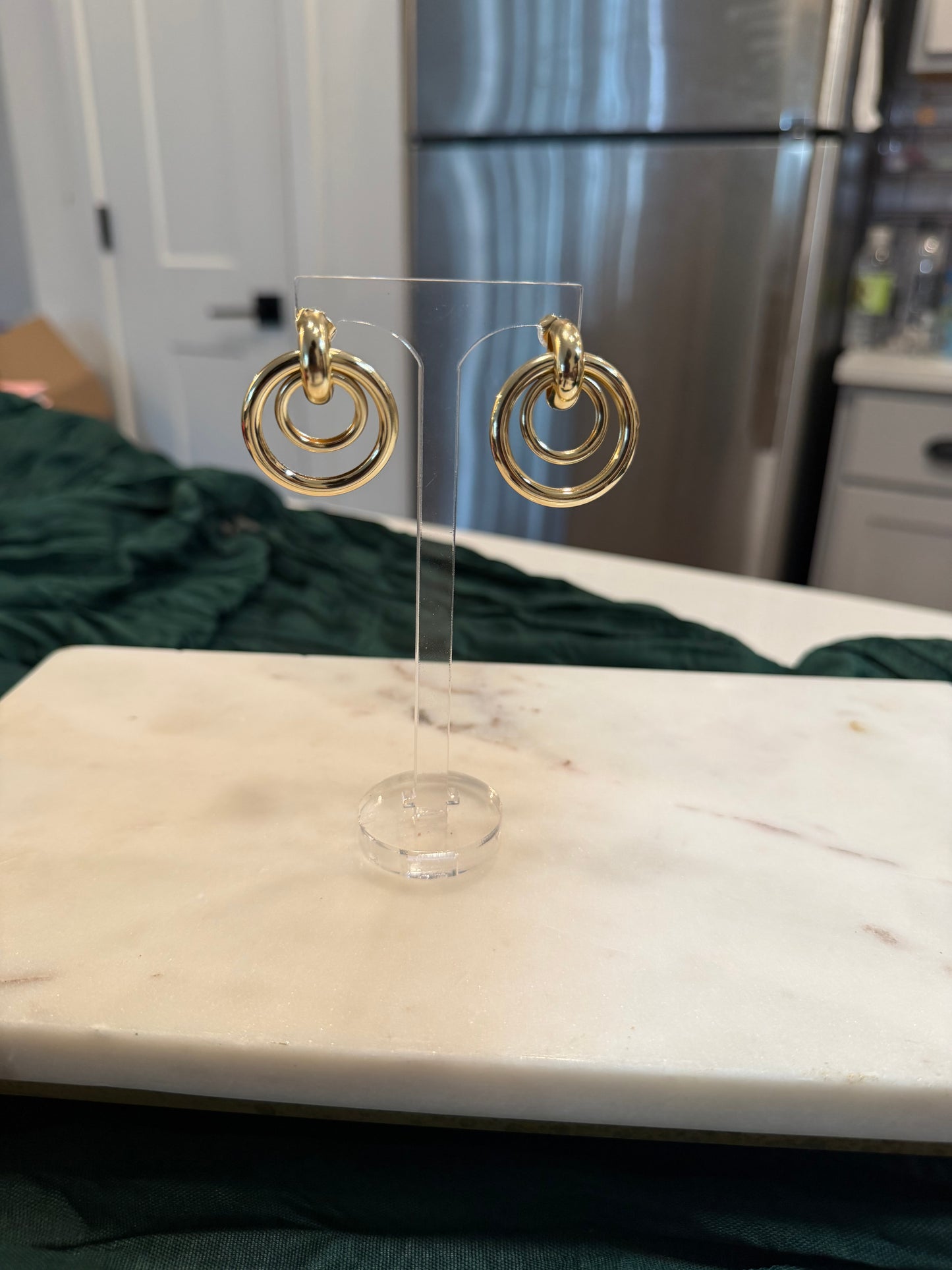 Chilli small double hoop earrings
