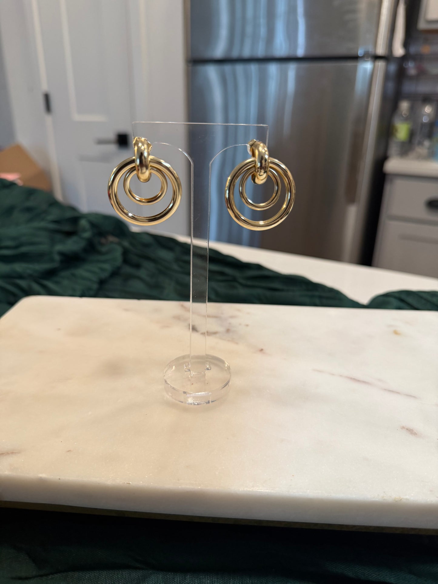 Chilli small double hoop earrings