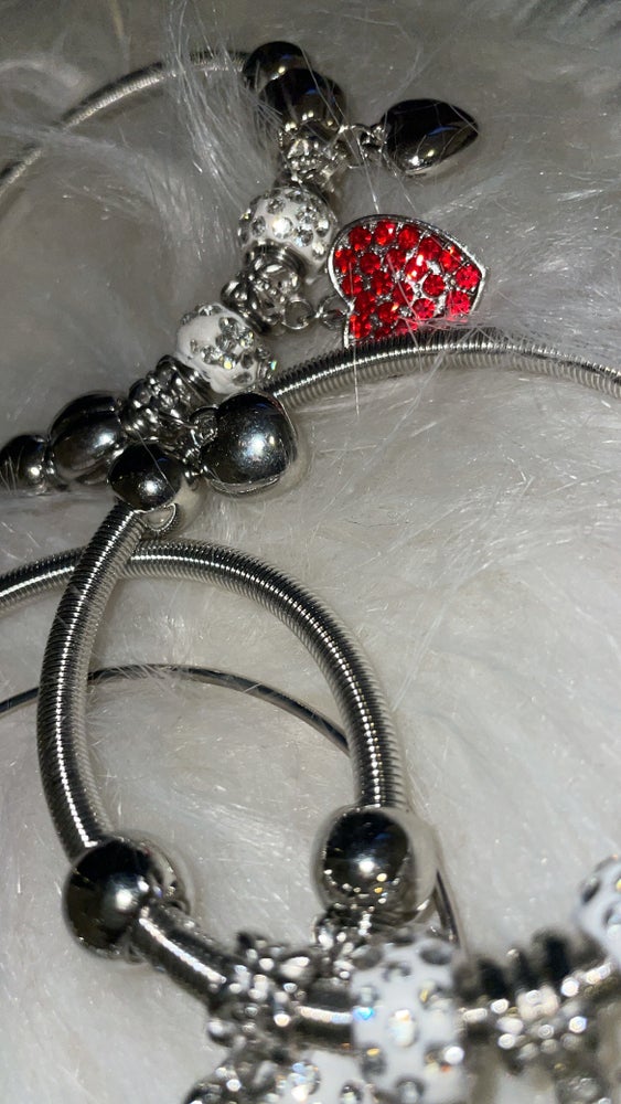 Bracelets NEW